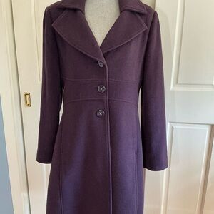 Larry Levine Green and Gold Logo Wool Coat Label